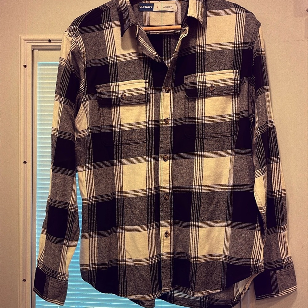 Old Navy men’s flannel shirt